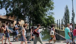 cercar-l'escenari-manlleu-actua-deriva-mussol-0